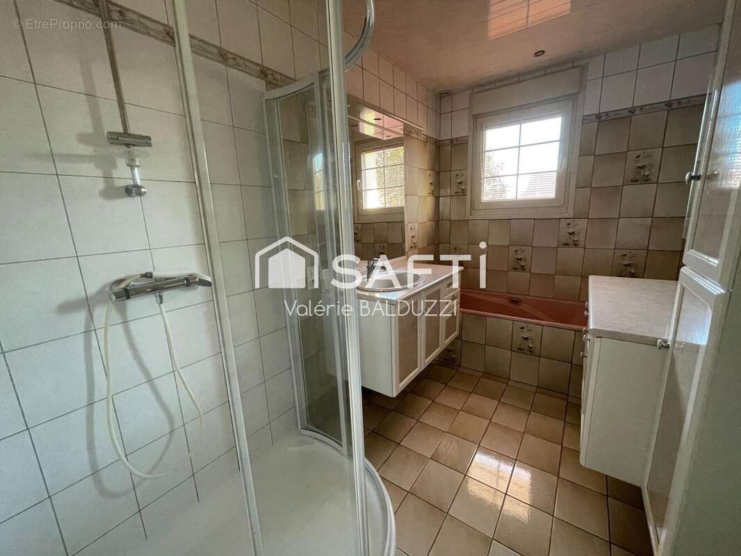 Photo 9 - Maison à MONTMIRAIL