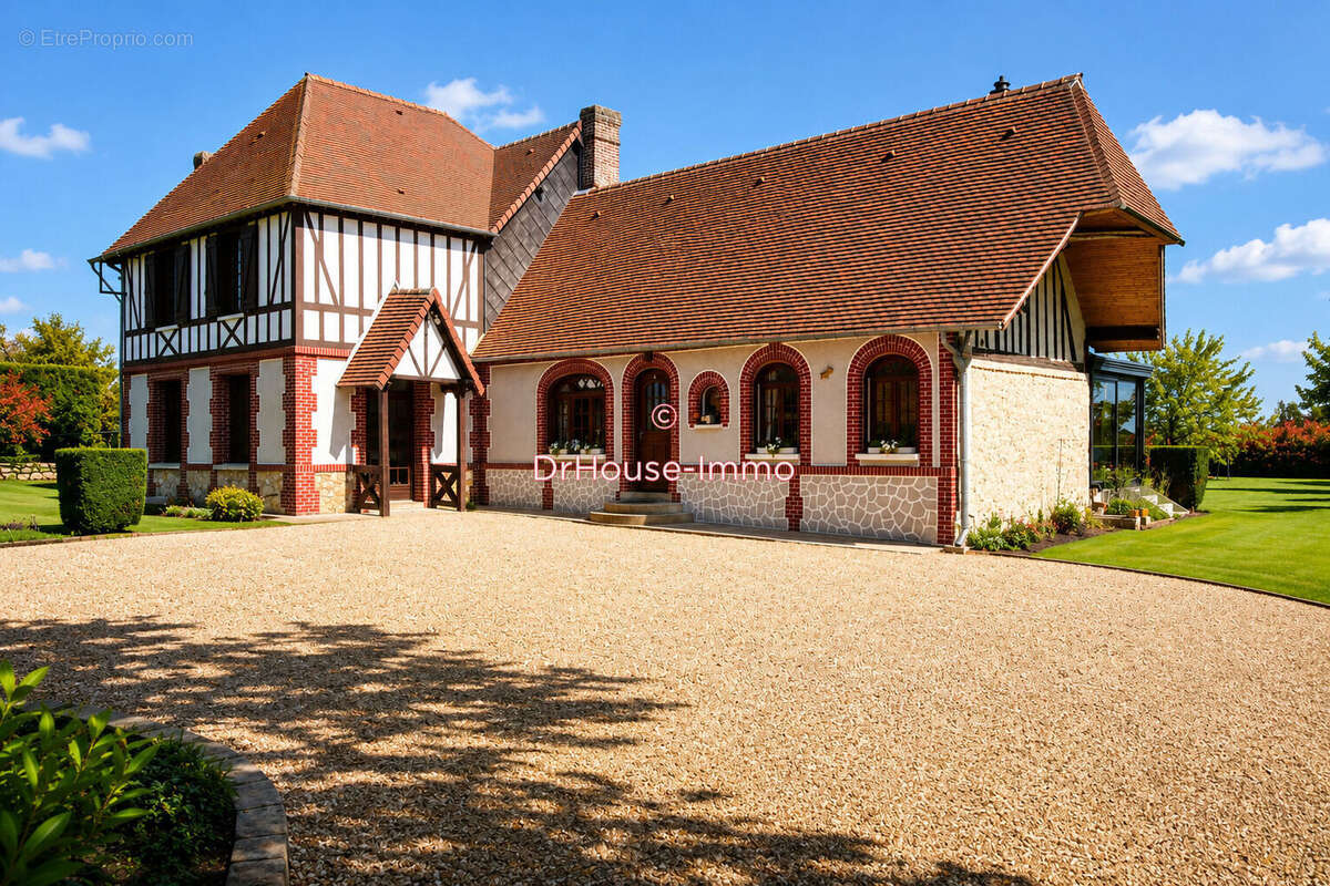Maison à LE NEUBOURG