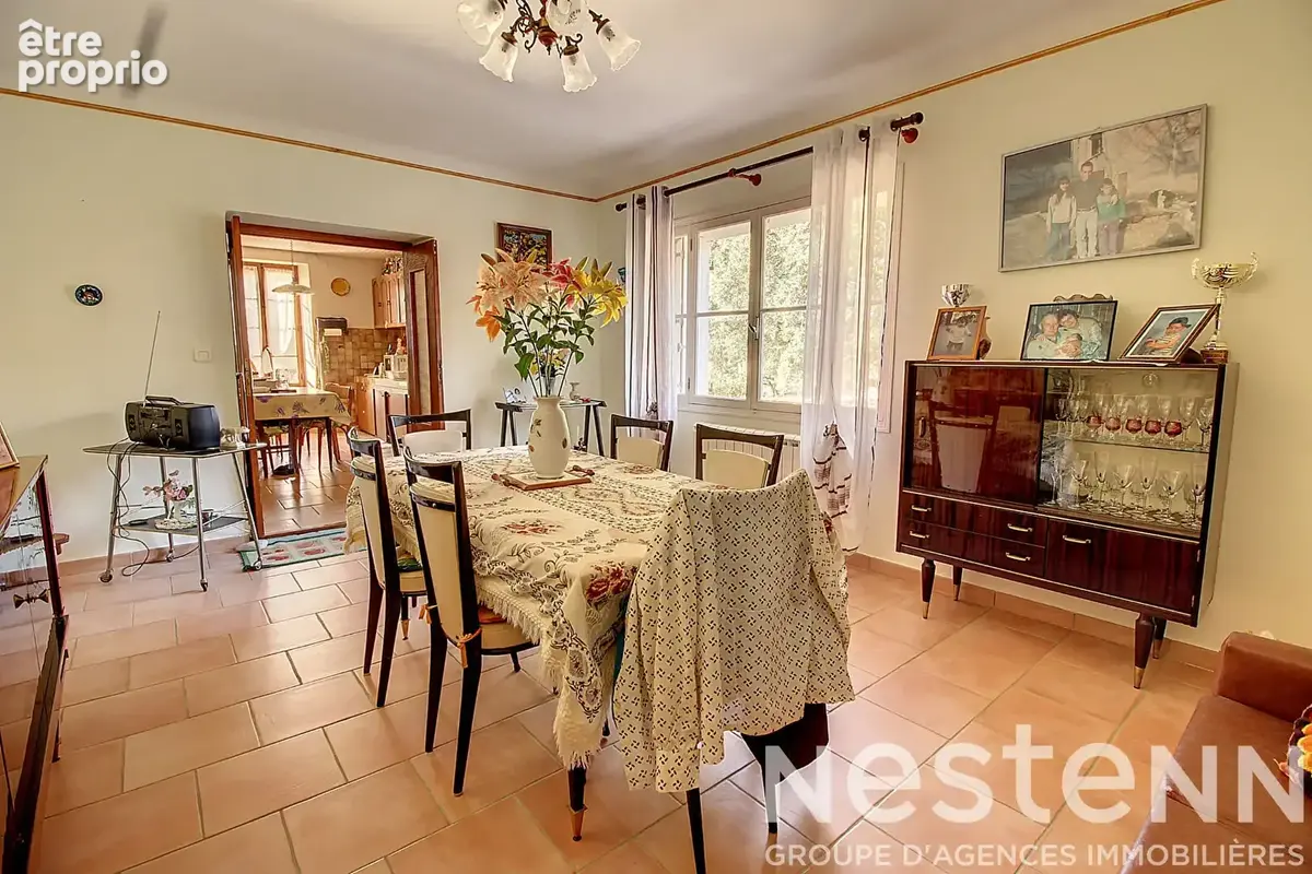 A VENDRE EN EXCLUSIVITE ! LORGUES - Maison 118 m² avec grand terrain d'environ 8 000 m² - photo 3