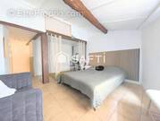 Photo 1 - Maison à SAINT-MITRE-LES-REMPARTS