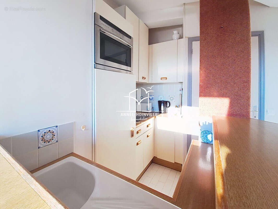 Appartement à BLONVILLE-SUR-MER