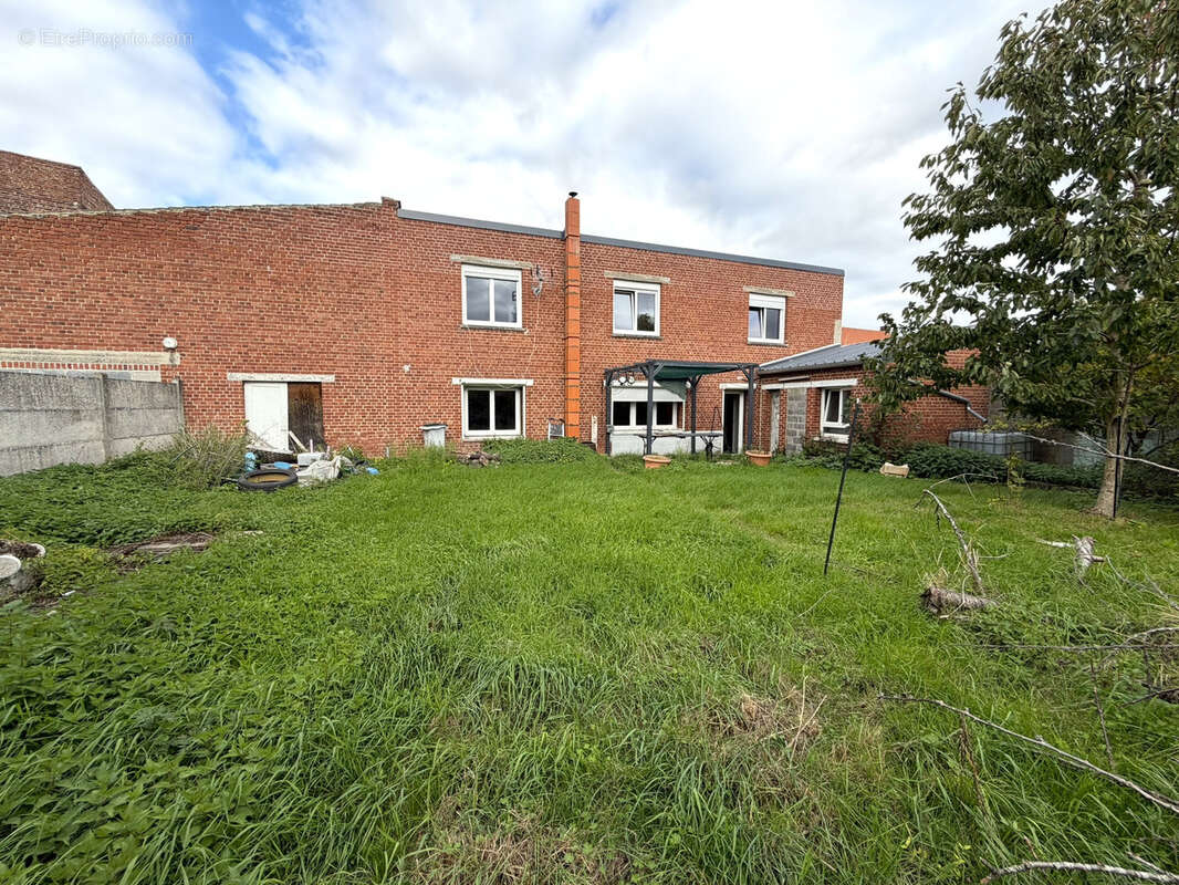 Maison à ANNOEULLIN