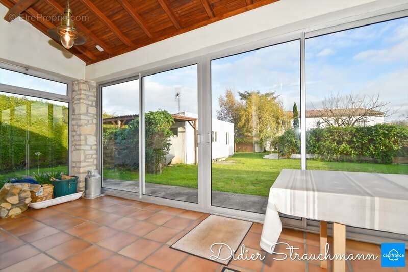 Maison à AIGREFEUILLE-D&#039;AUNIS