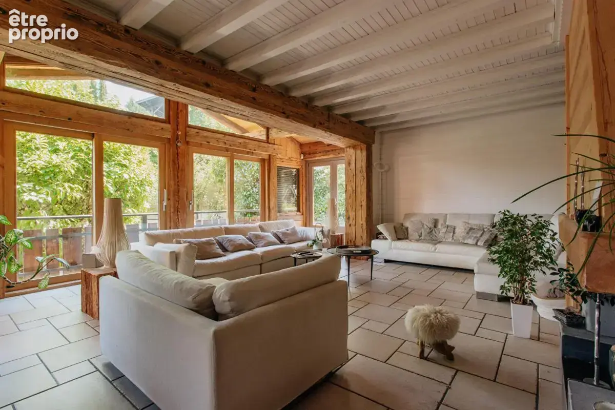 Maison Sallanches 8 pièce(s) 217 m2 - photo 8