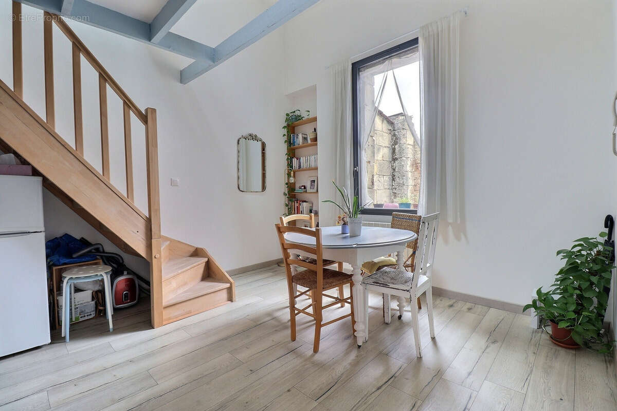 Appartement à BORDEAUX