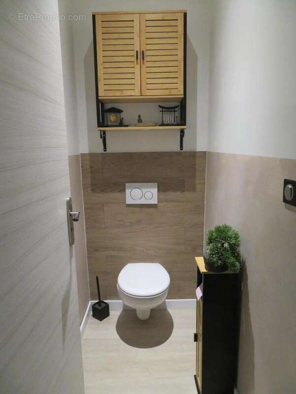   - Appartement à DRAGUIGNAN