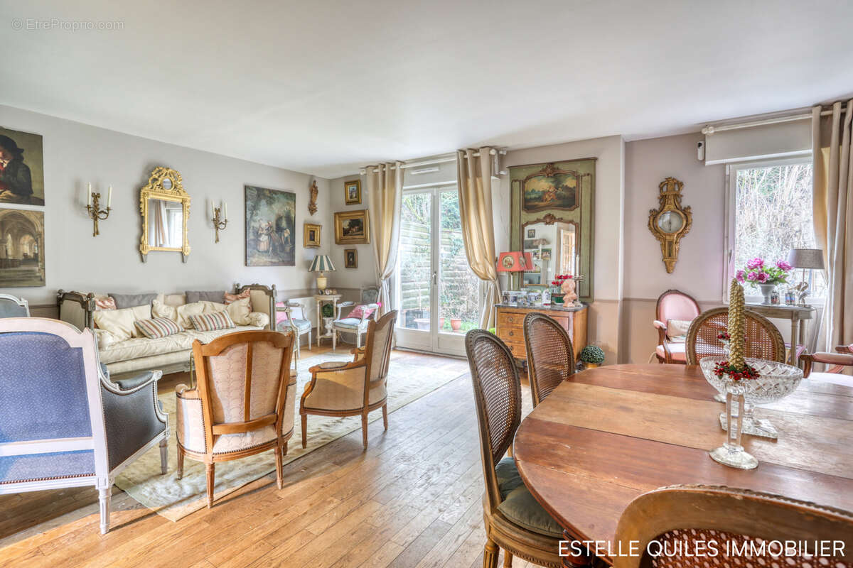 Maison à VERSAILLES