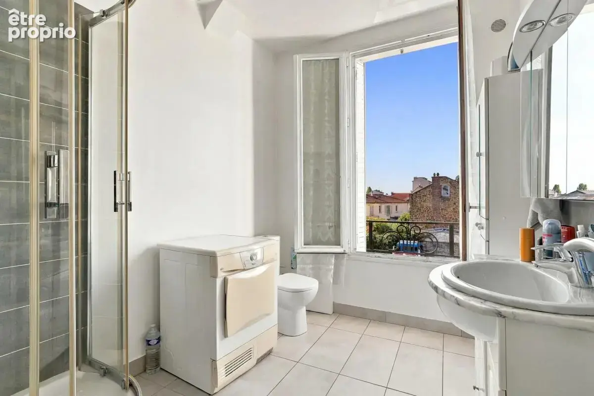 Appartement de 3 pièces de 78 m² à Bagnolet, proche Les Lilas - photo 11