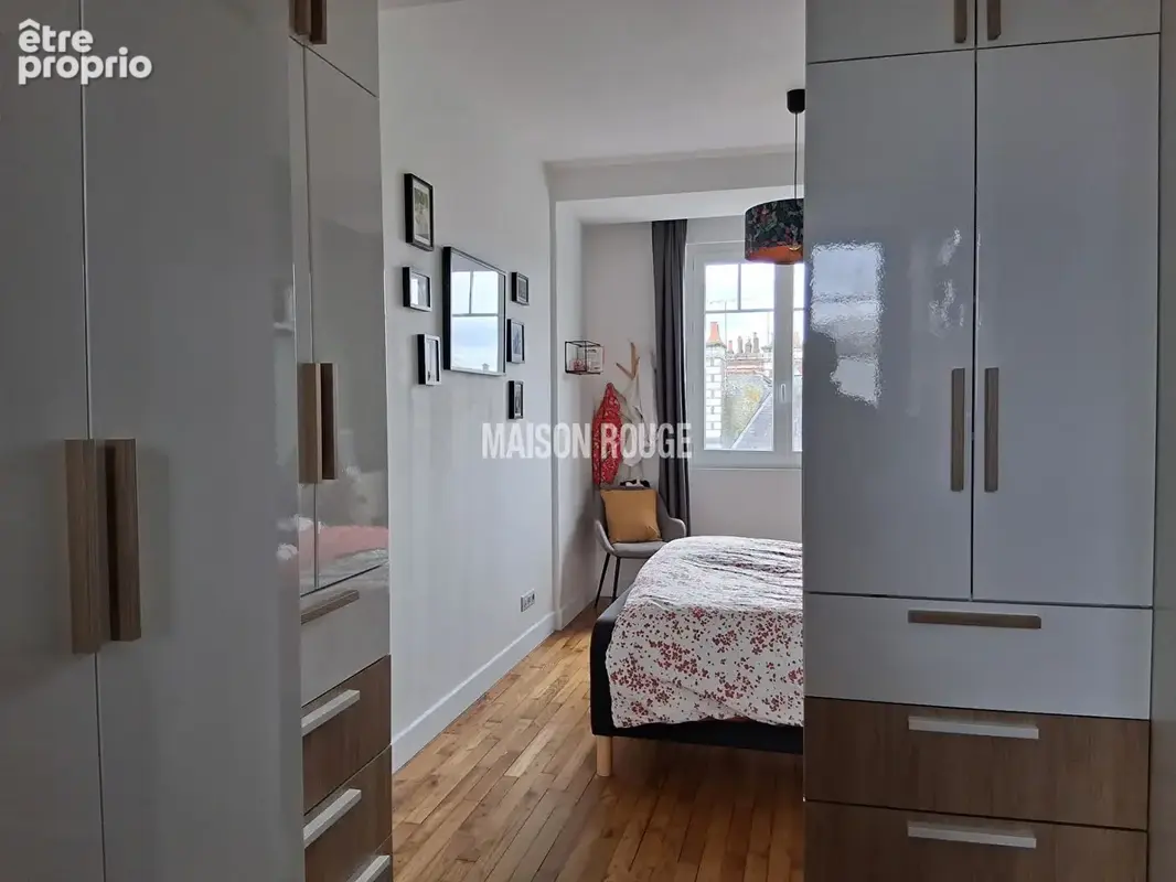 Appartement à vendre 6 pièces, 126 m2, centre-ville Rennes, très bon état. Garage. Ascenseur - photo 20