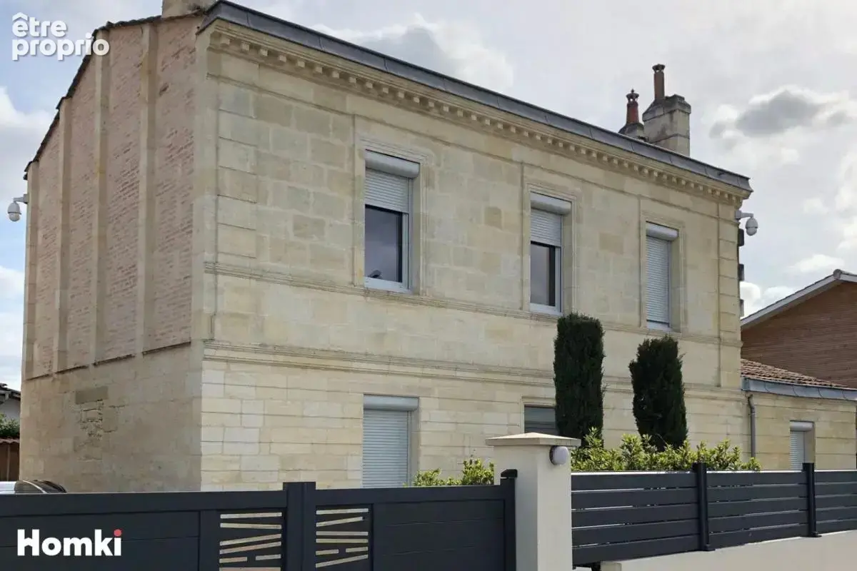 Maison à PAREMPUYRE