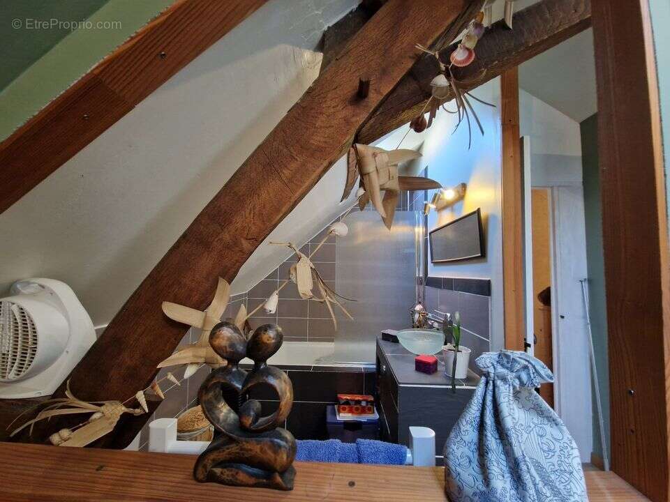 Maison à LA POUEZE