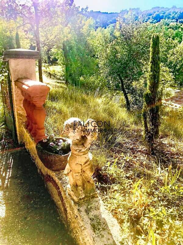 Maison à ESPARRON-DE-VERDON