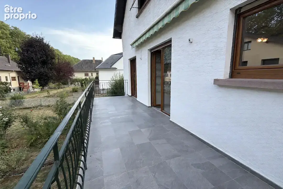 Une maison familiale aux multiples possibilités ! - photo 6