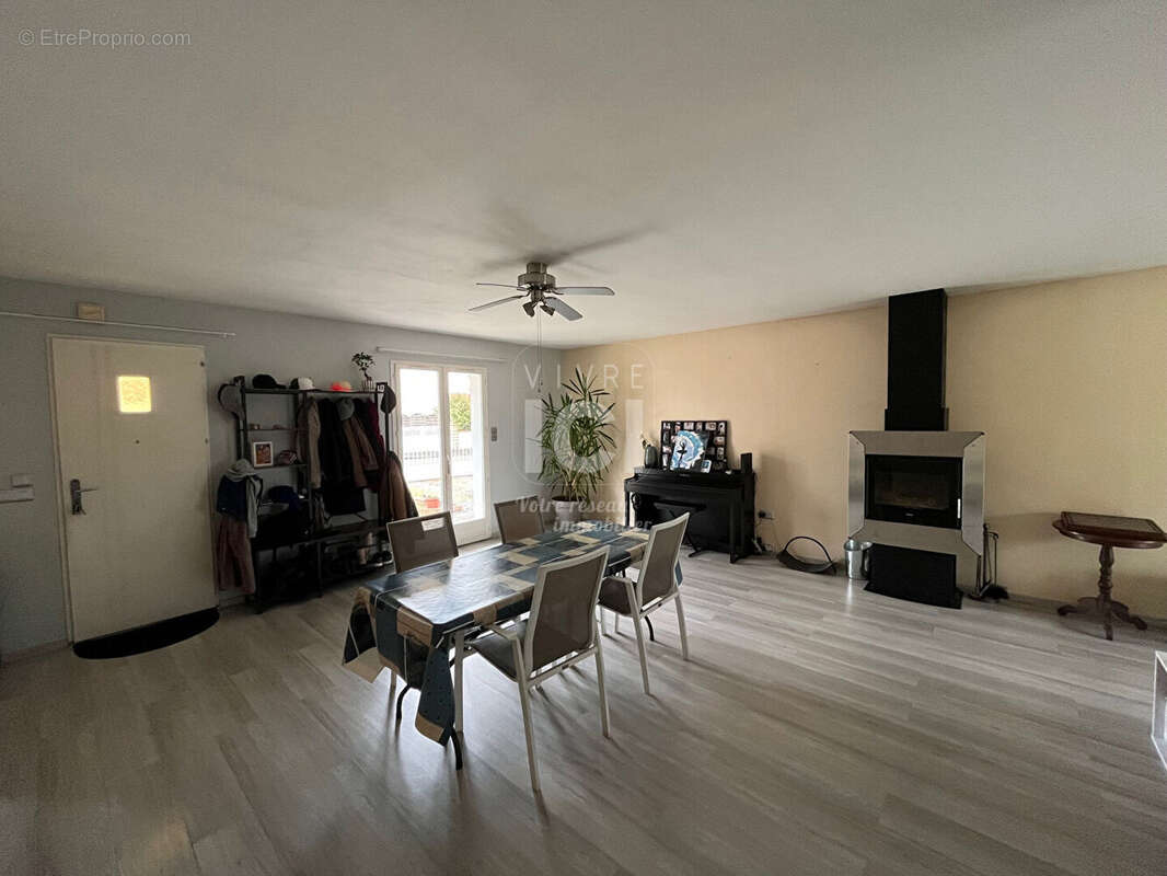 Maison à SAINT-SEBASTIEN-SUR-LOIRE