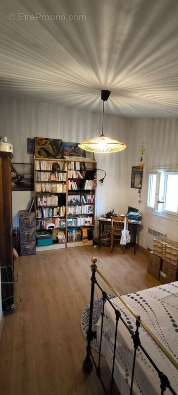 Maison à SAINT-PAUL-TROIS-CHATEAUX