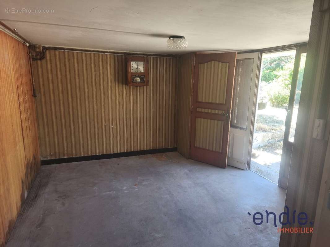 VENTE d'un ensemble immobilier à COSNE D'ALLIER - photo 10