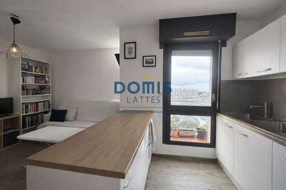 Appartement à MAUGUIO