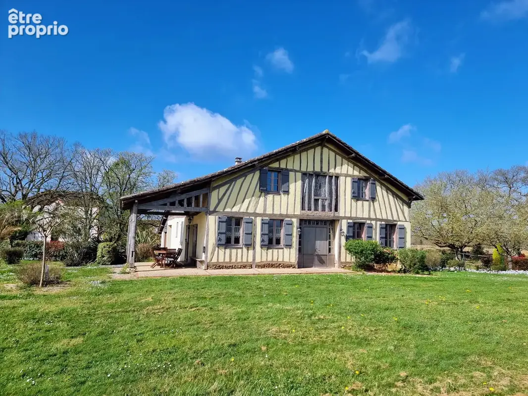 Superbe ferme type landaise 278m2, 6 chambres, piscine - photo 2