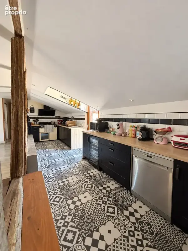 Maison 6 pièces 158 m² à vendre à Saint-Gervais-En-Valliere (71350) - photo 4
