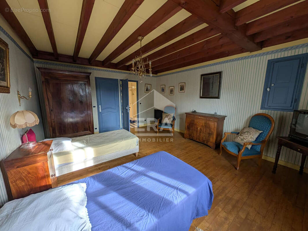 Maison à MONTPON-MENESTEROL