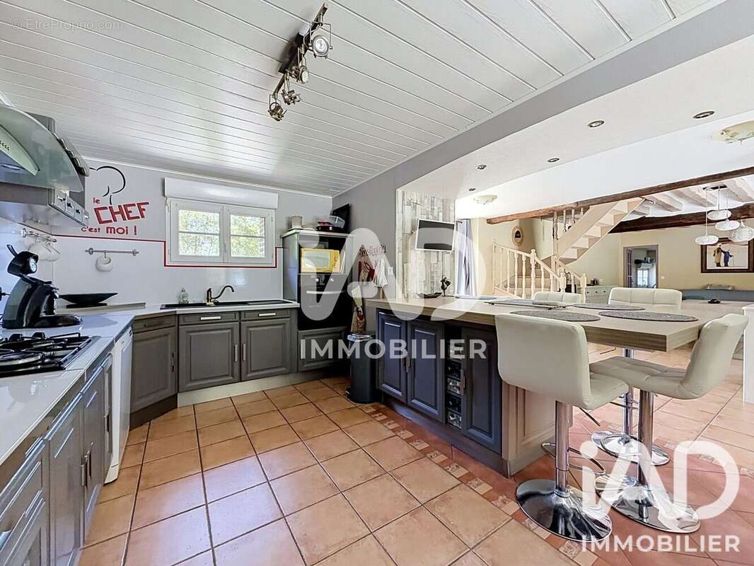 Maison 101 m² à Chandai  - photo 9