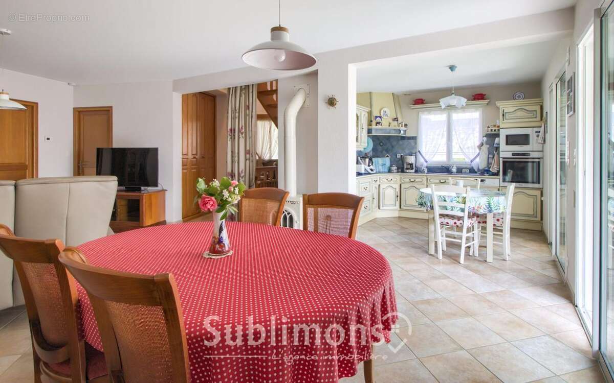 Maison sur sous sol complet et vie de plain pied - photo 4