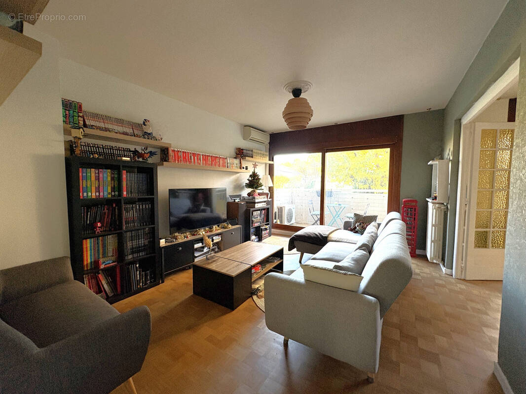 Appartement à MARSEILLE-13E