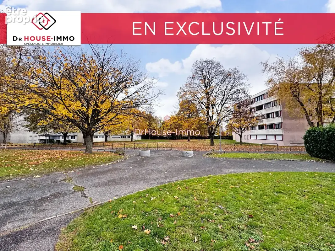 Appartement à SAVIGNY-LE-TEMPLE