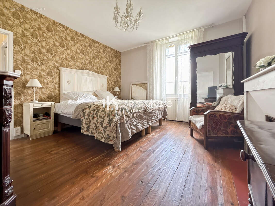 Maison 185 m² à Revel  - photo 8