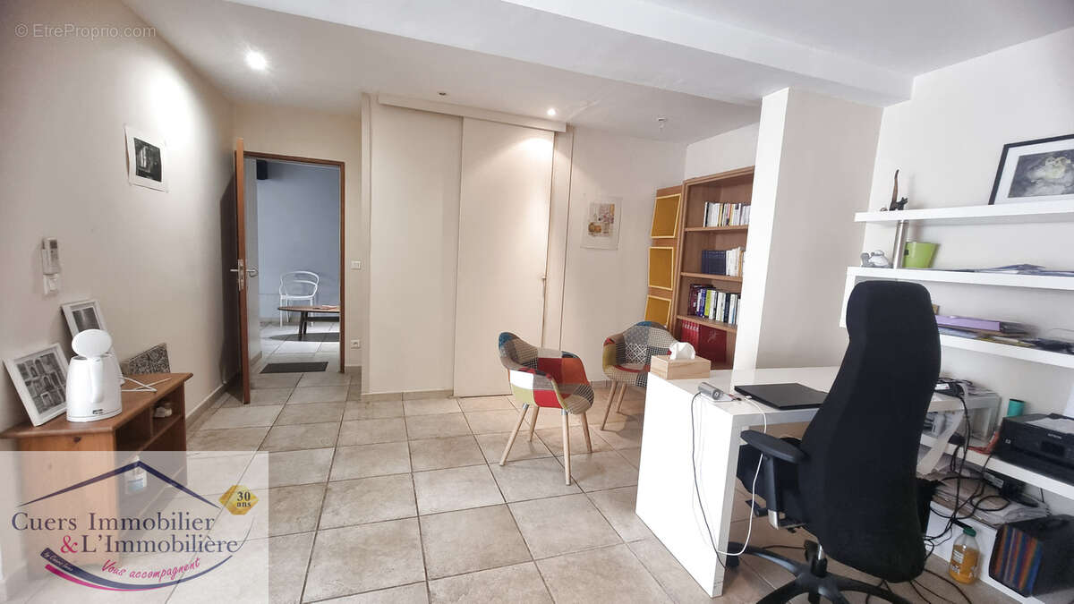 Hyères centre local professionnel pmr comprenant 3 bureaux loues - photo 4