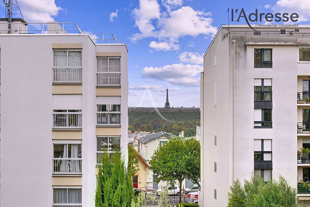 Appartement à SURESNES
