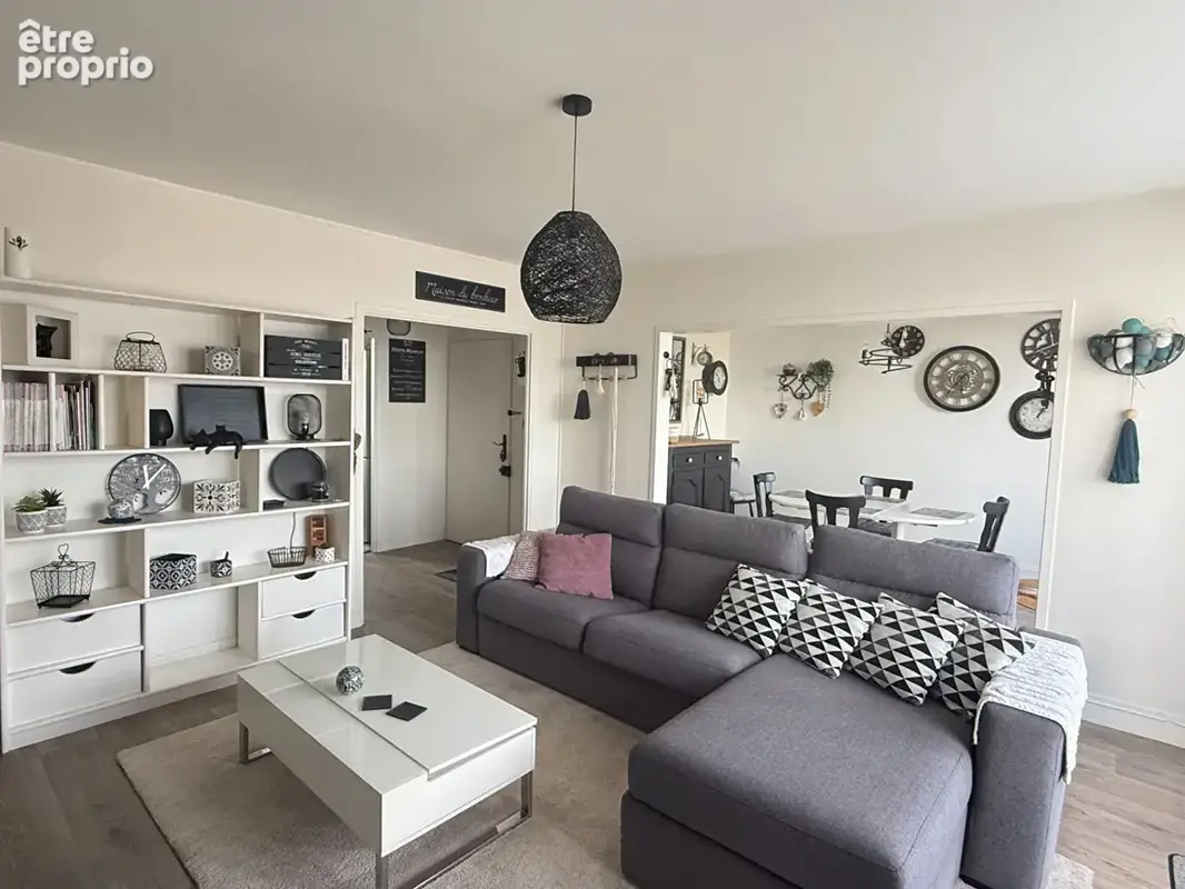 Appartement Beauvais - T3 - 75.98 m2 - Parking privé. - photo 2