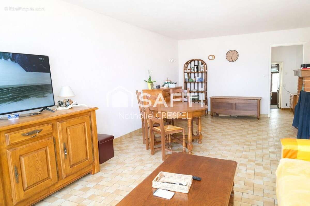 Photo 7 - Maison à AMBRIERES-LES-VALLEES