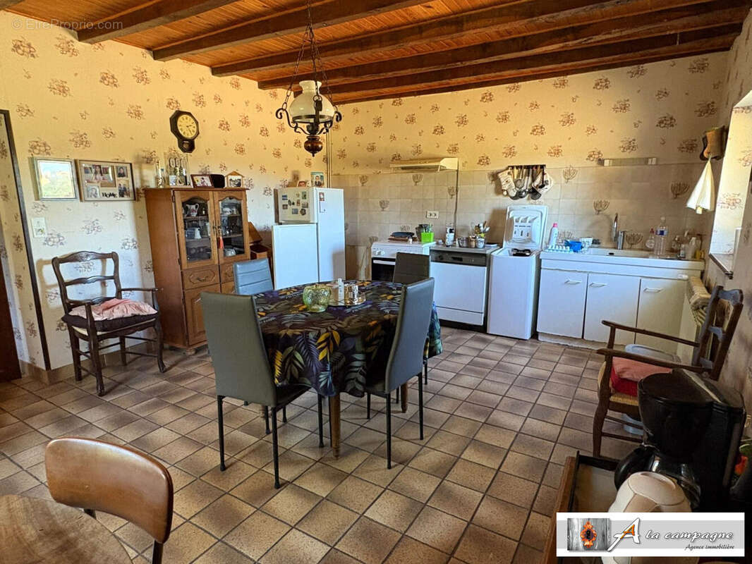 Maison 98 m² à Chateau-Sur-Cher  - photo 9
