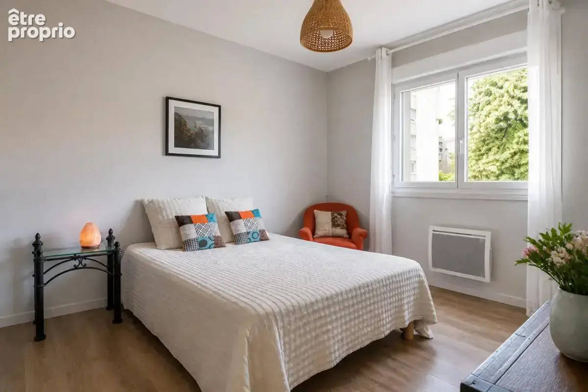 Appartement de 4 pièces de 77 m² à Voiron - photo 6