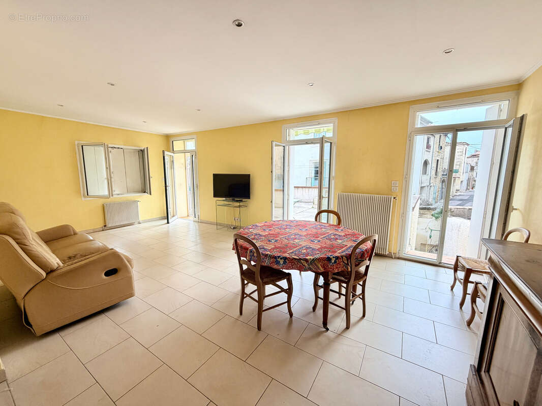 Maison à SAINT-GEORGES-D'ORQUES