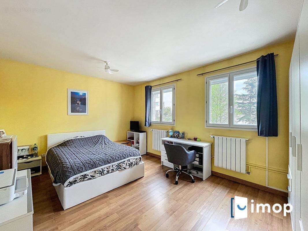Maison à ROSNY-SOUS-BOIS