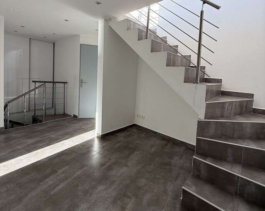 Maison à MARSEILLE-8E