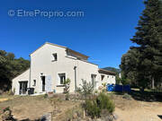 Maison à ROUSSET-LES-VIGNES