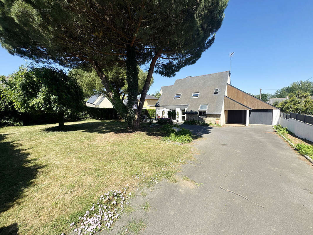 Maison de 1992 sur 979m2 de terrain - photo 18