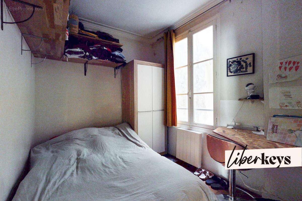 Appartement à PARIS-14E