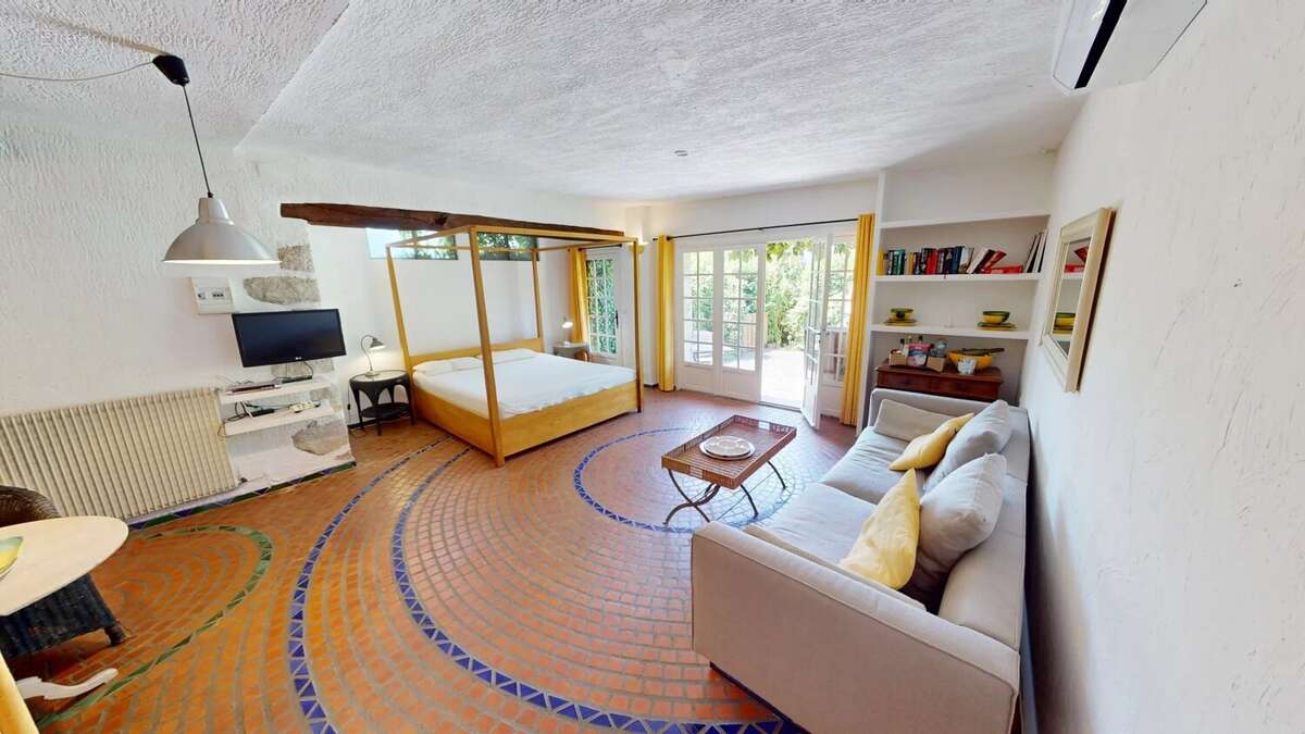 Appartement 2 pieces de 42 m² en rdj à vence - photo 3