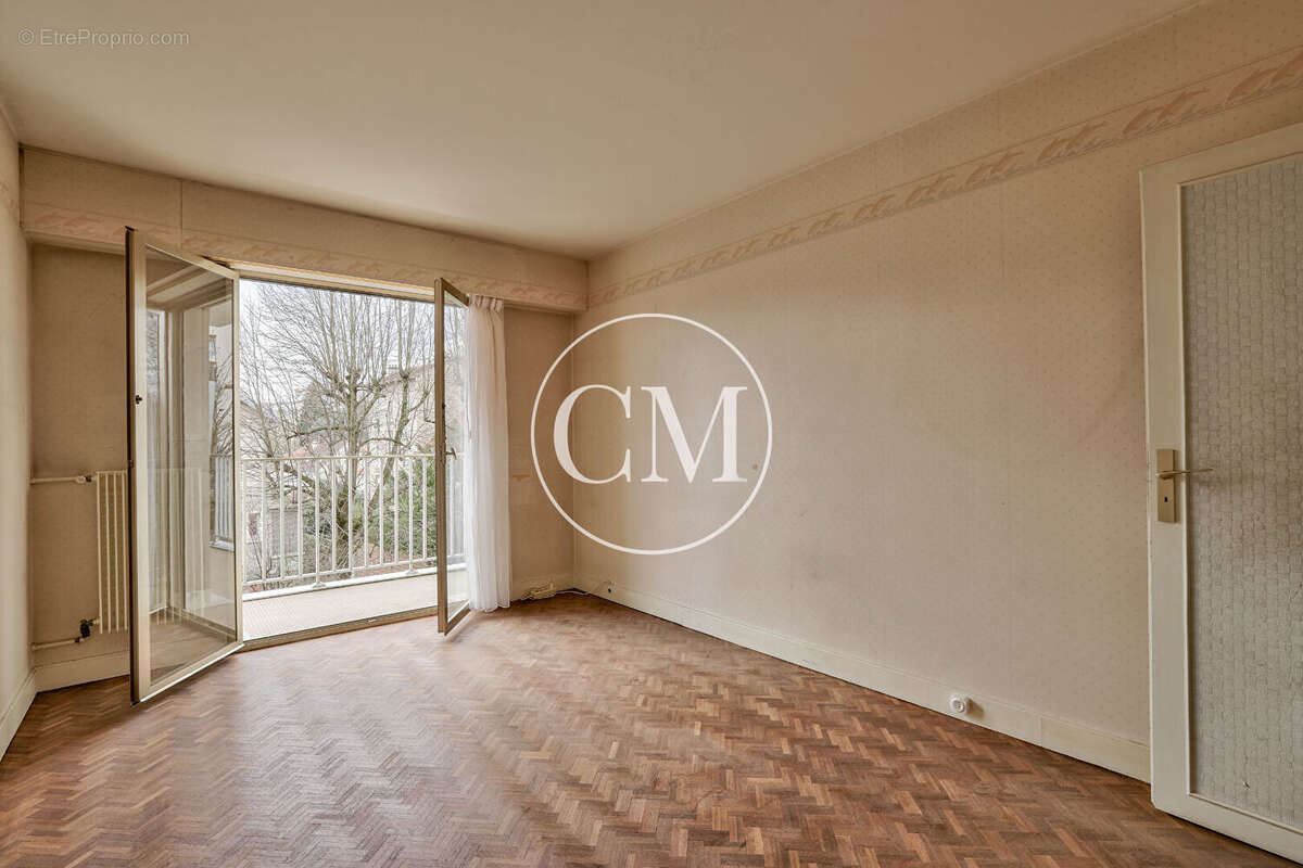 Appartement à VERSAILLES