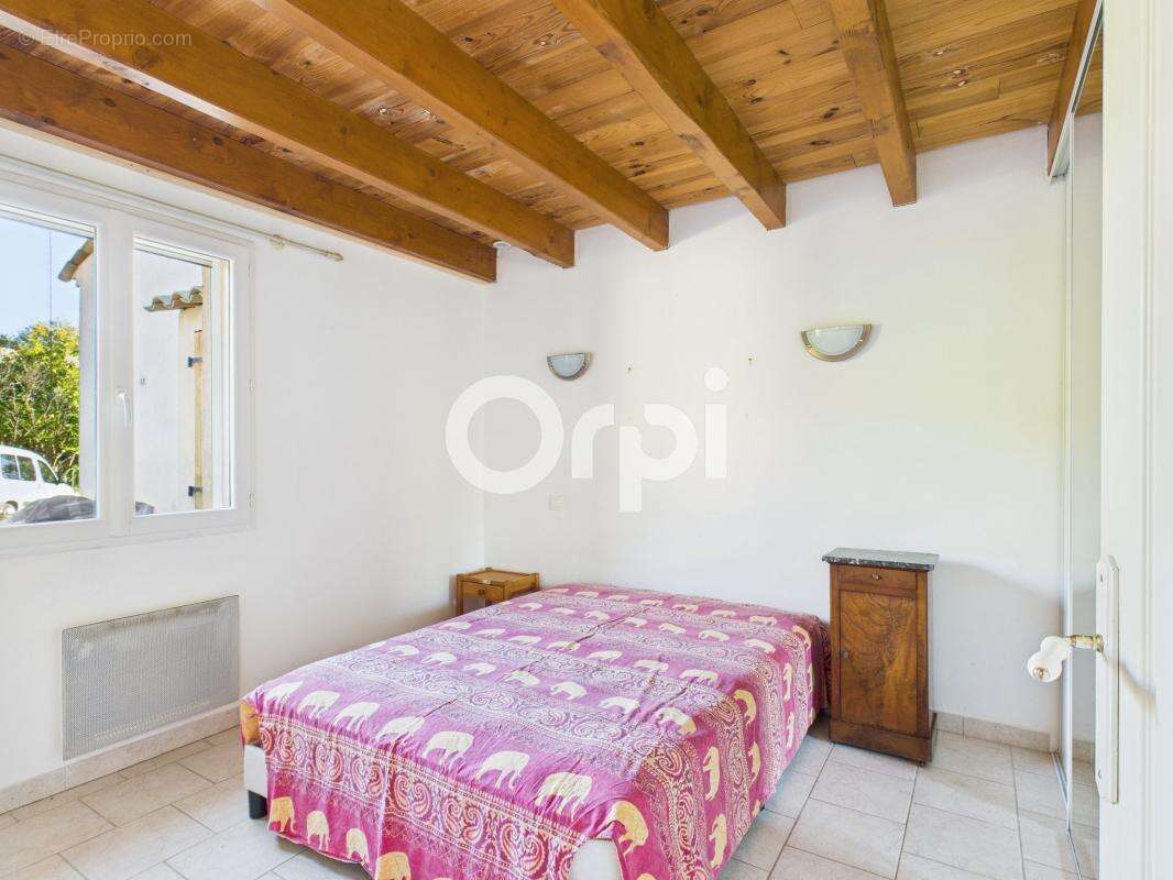 Maison à MONTAUROUX