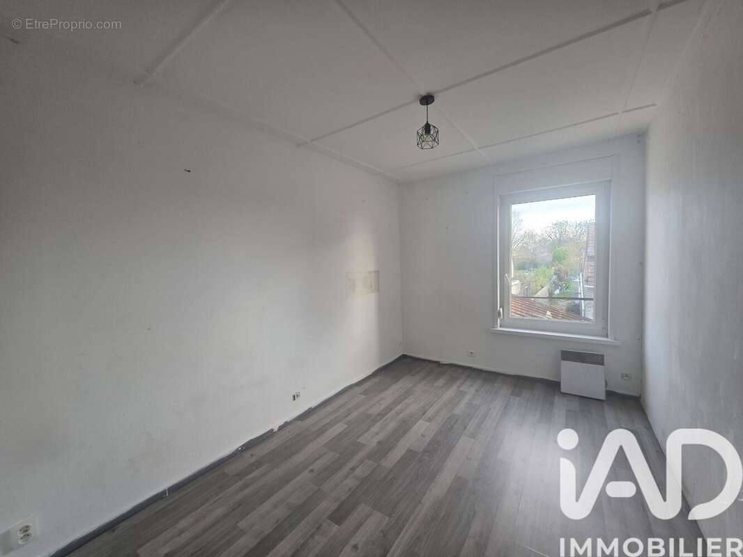 Photo 8 - Appartement à HENIN-BEAUMONT