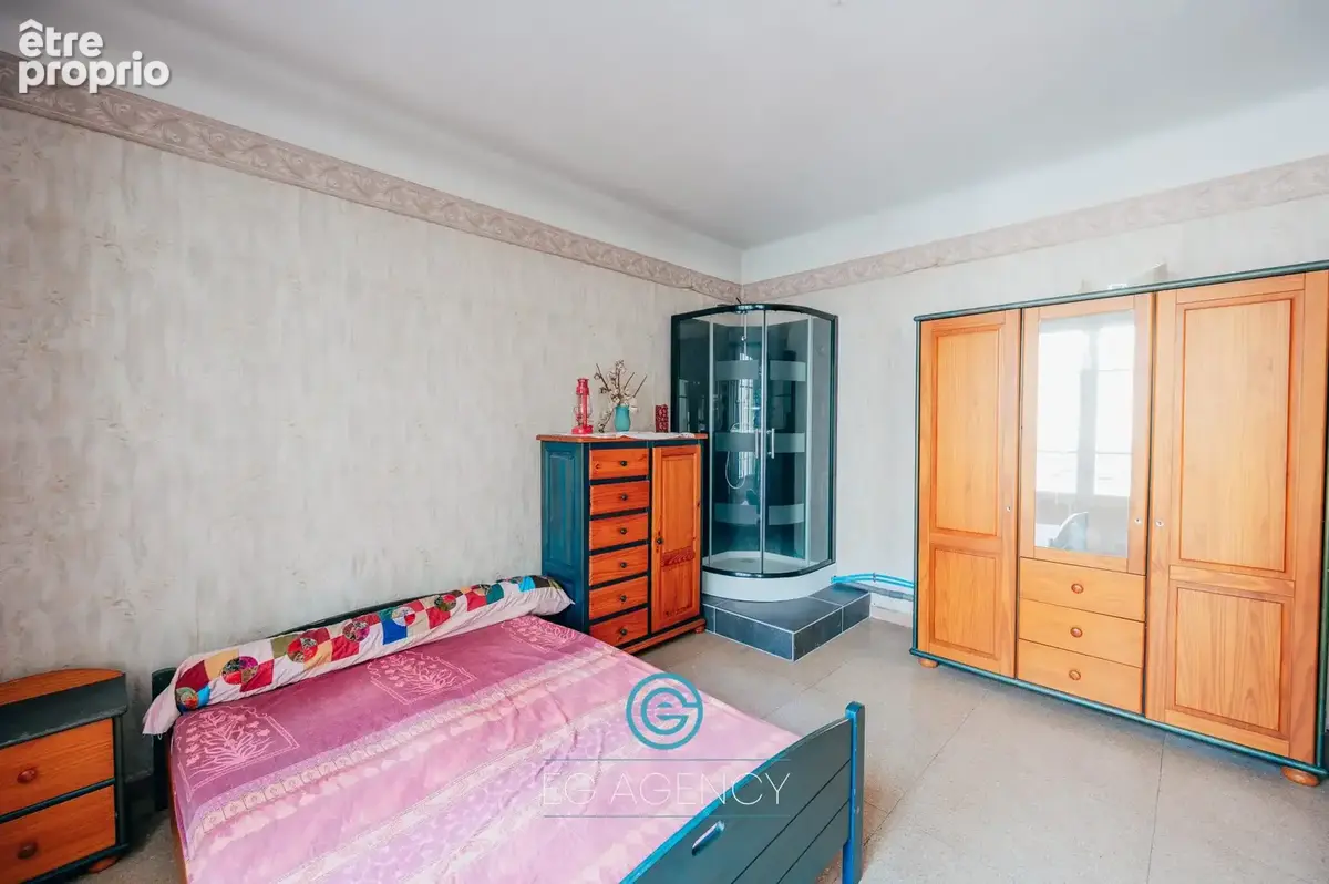 Appartement 4 pièces 145 m² à vendre à Marseille-1e (13001) - photo 7