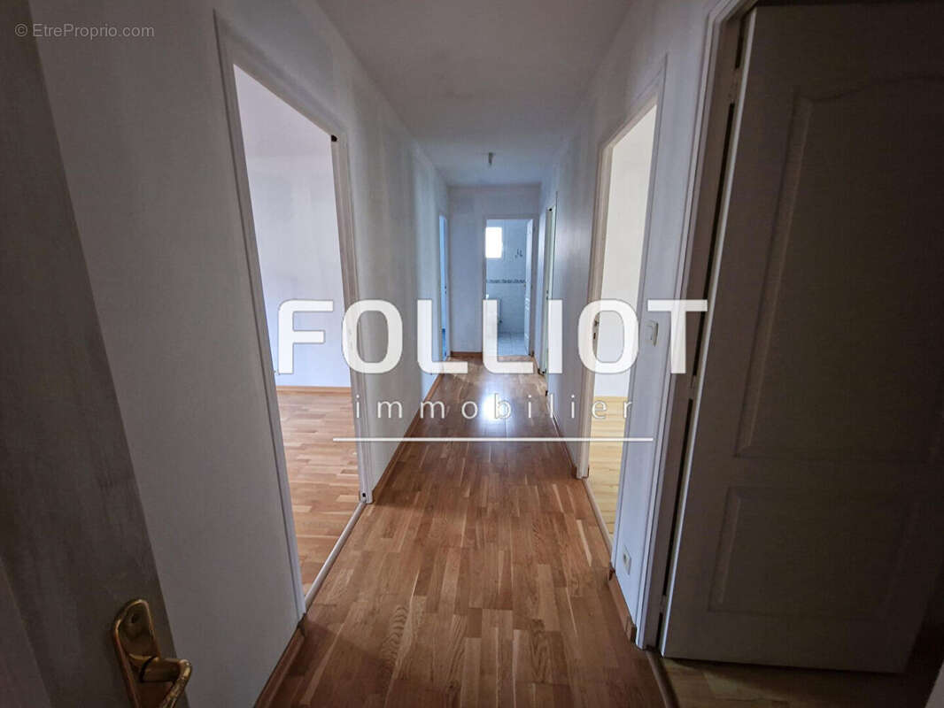 Appartement à PERIERS