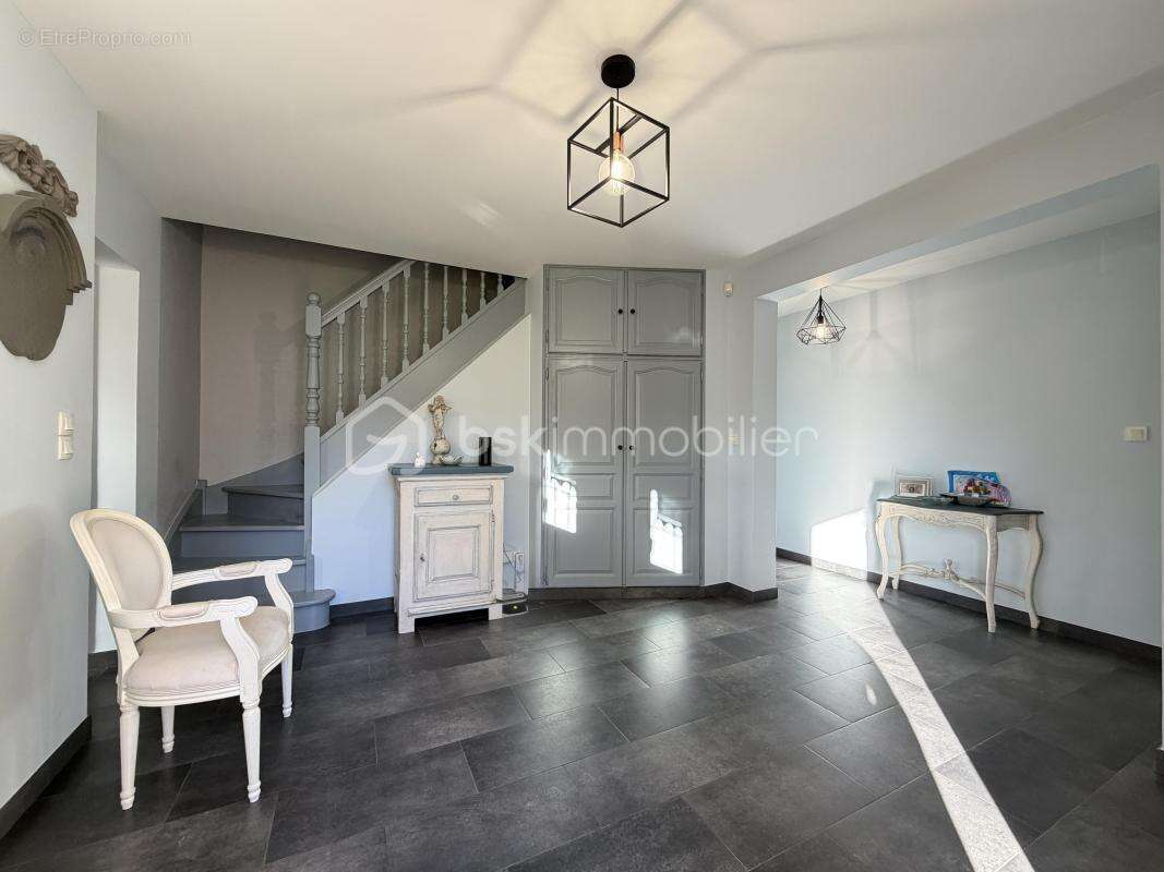 Maison à NANTEUIL-LES-MEAUX