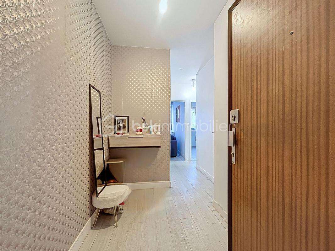 Appartement à CORBEIL-ESSONNES