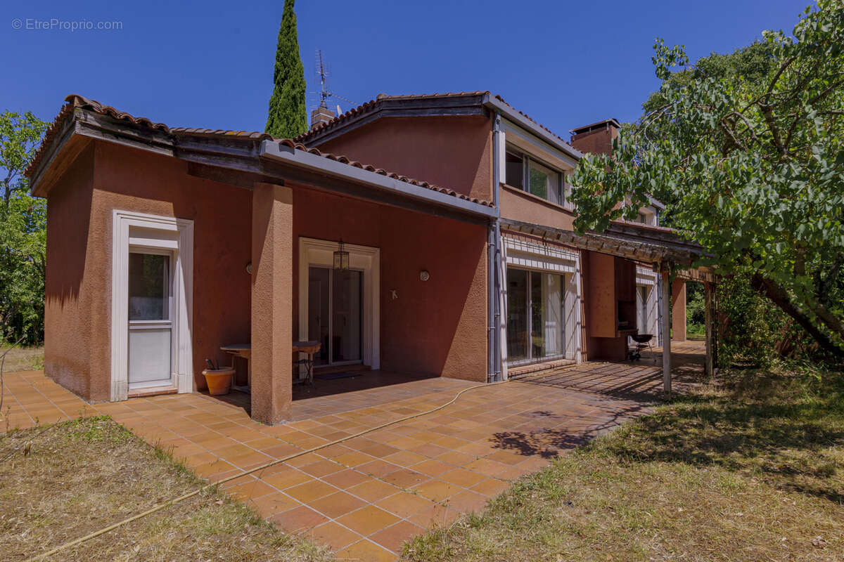 Toulouse saint  martin villa 310m2 sur parcelle de 3327m2 - photo 3
